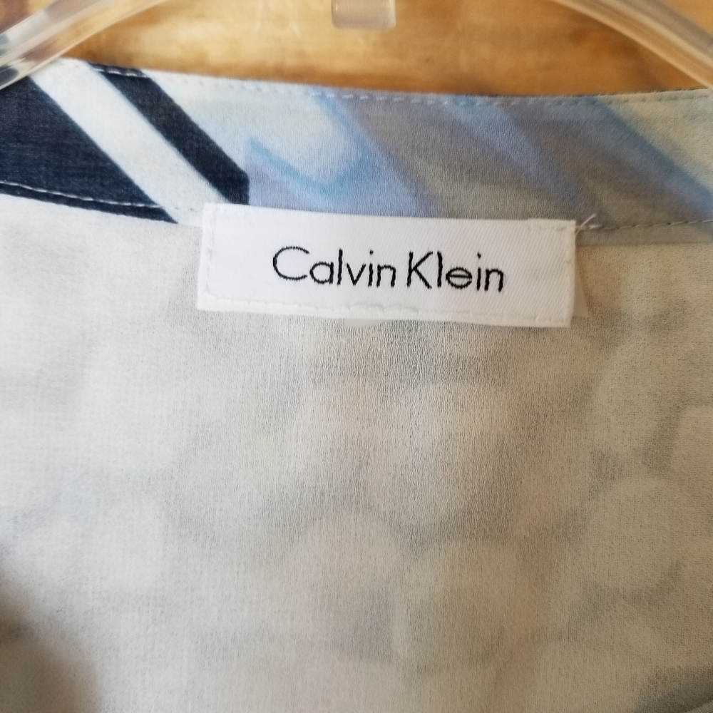 Calvin Klein Sheer Geometric Pattern Button Up Bl… - image 6